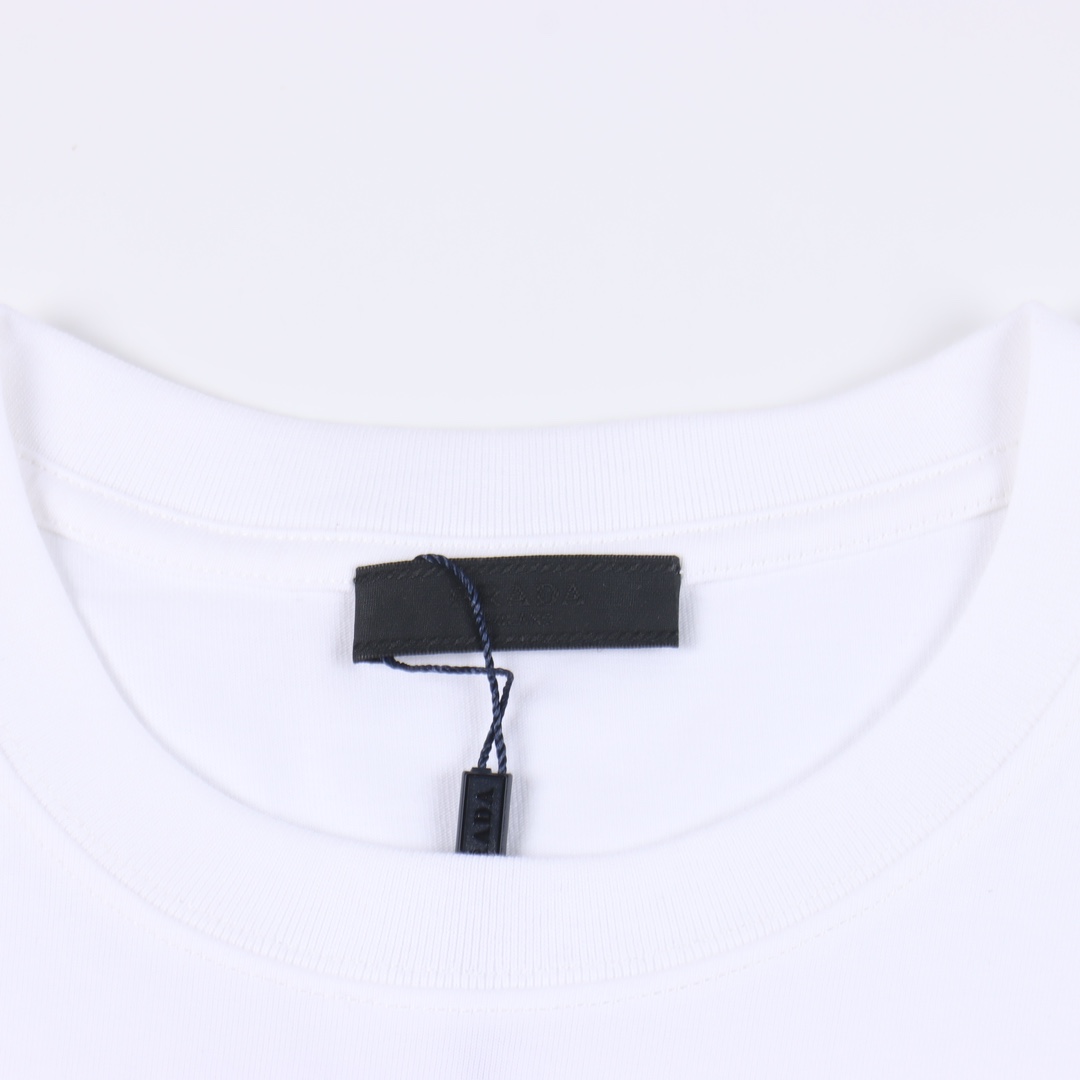 Prada Tshirt
