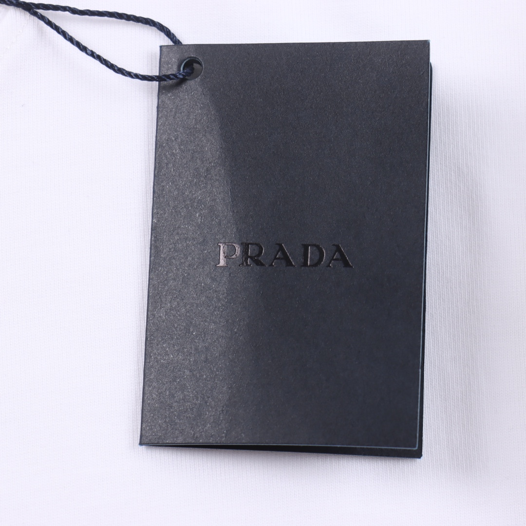 Prada Tshirt