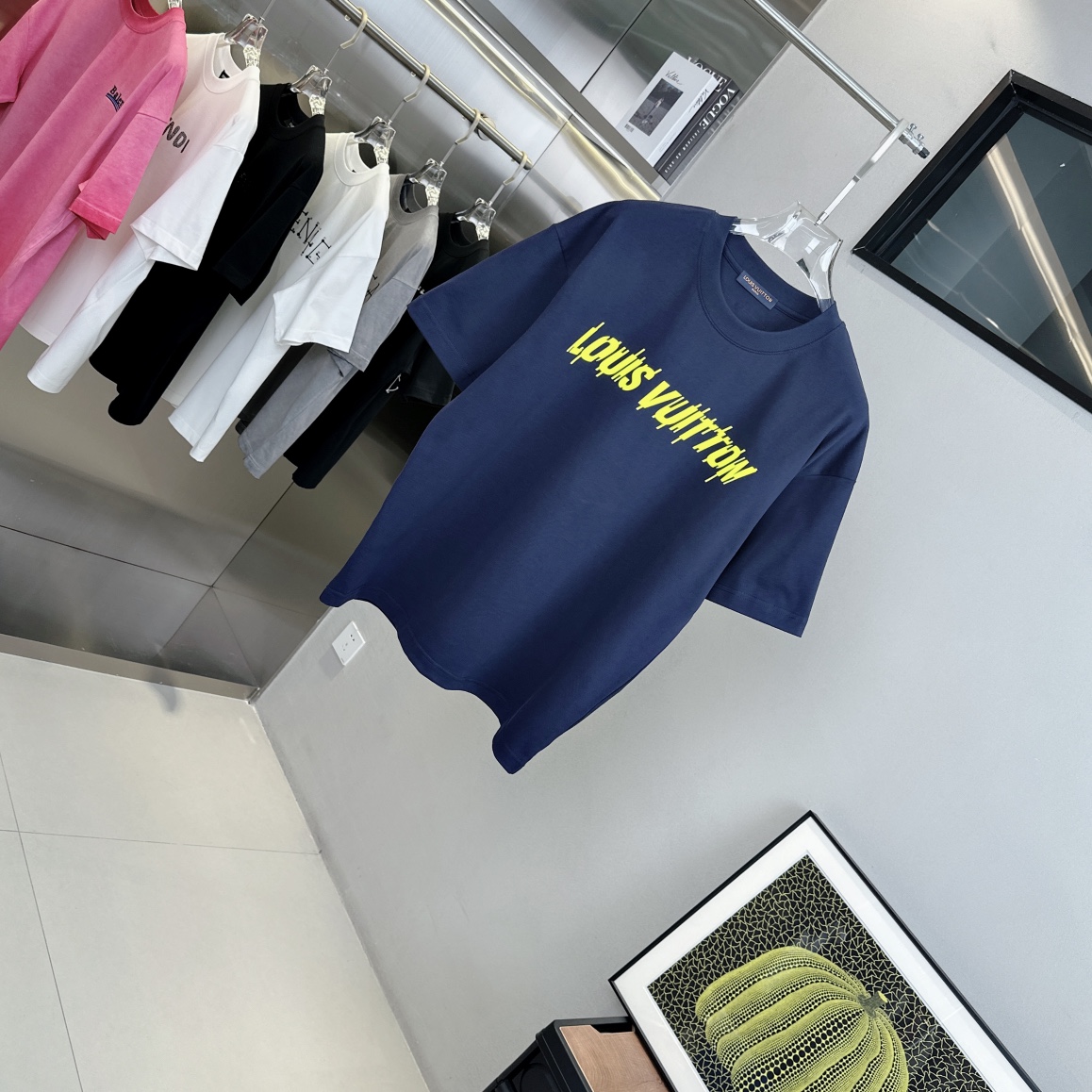 LV T-SHIRT
