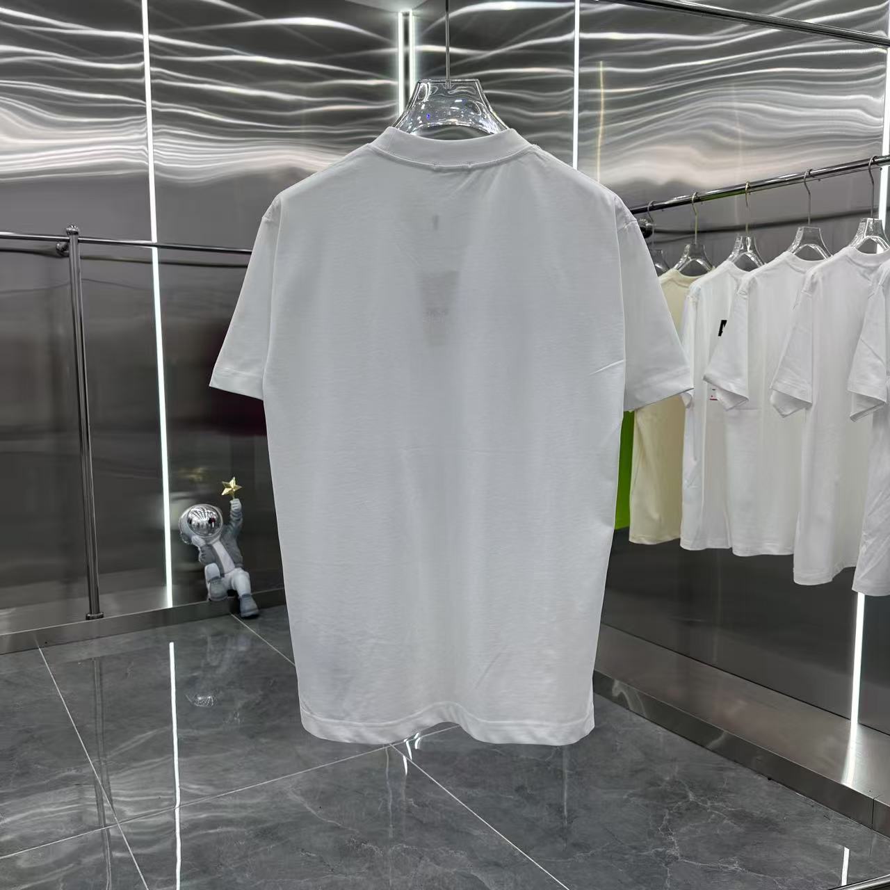 BALENCIAGA T-SHIRT