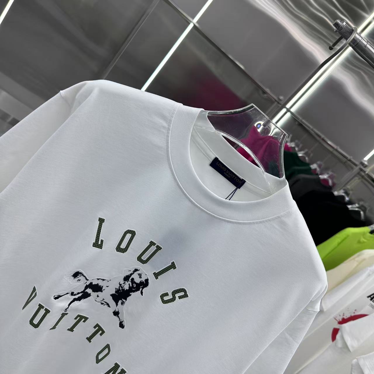 LV T-SHIRT