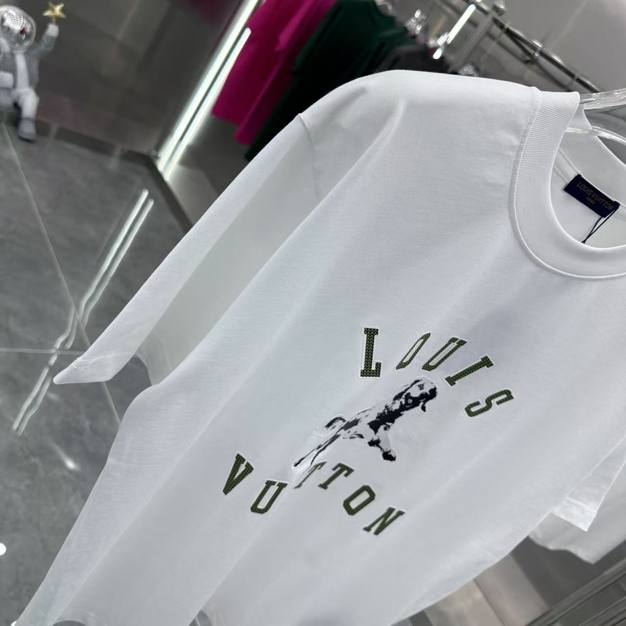 LV T-SHIRT