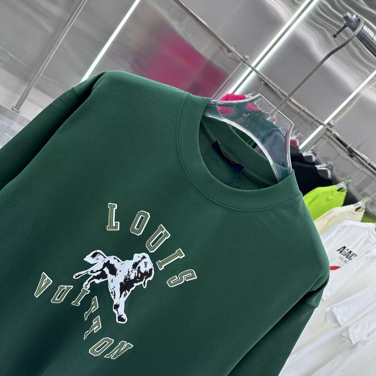 LV T-SHIRT