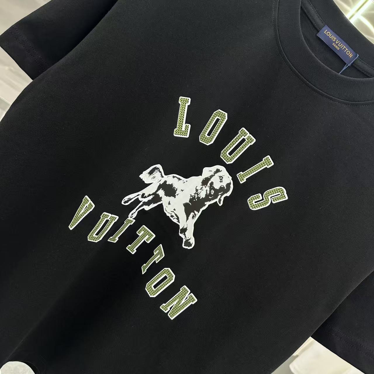 LV T-SHIRT