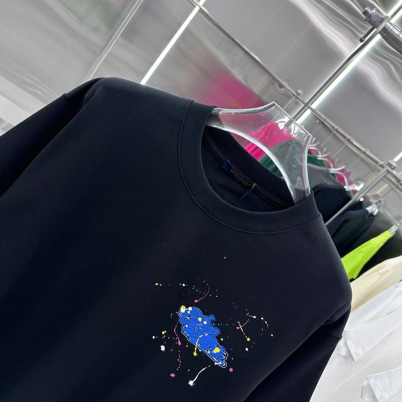 LV T-SHIRT