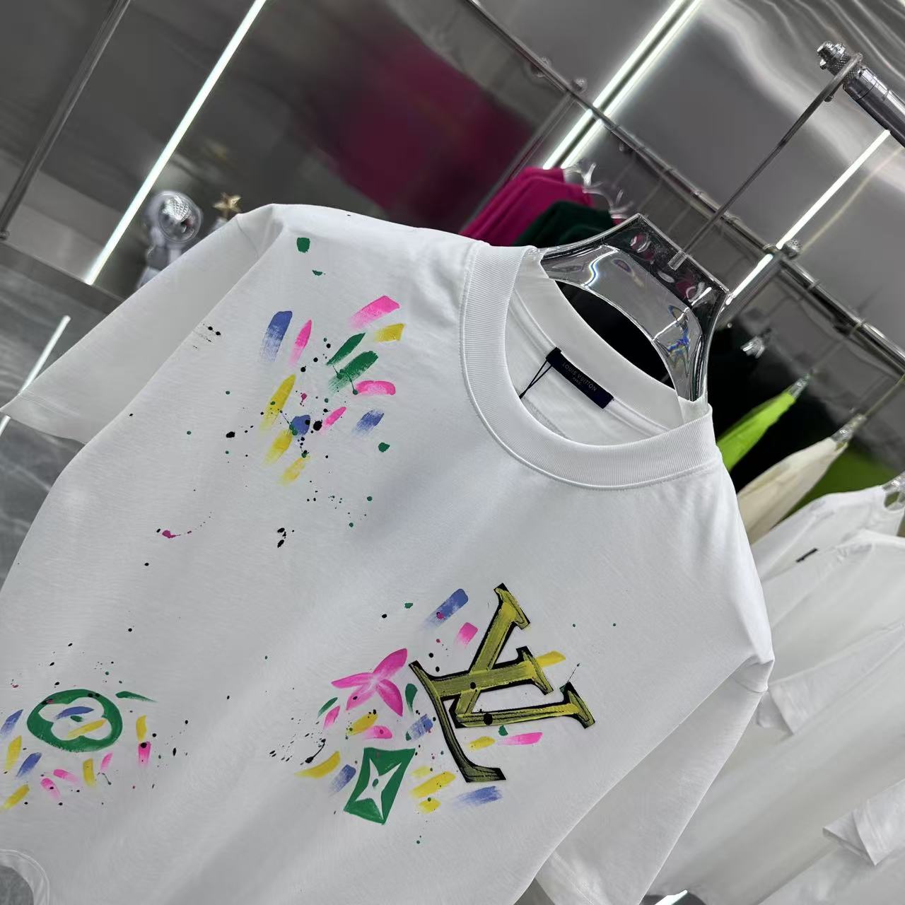 LV T-SHIRT