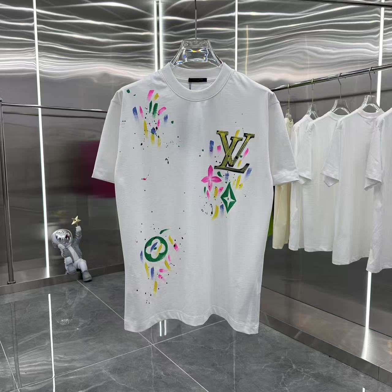 LV T-SHIRT