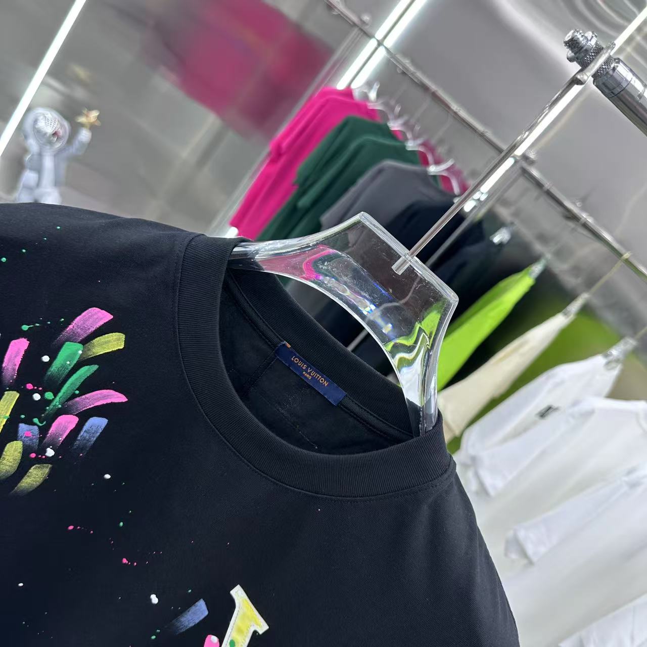 LV T-SHIRT