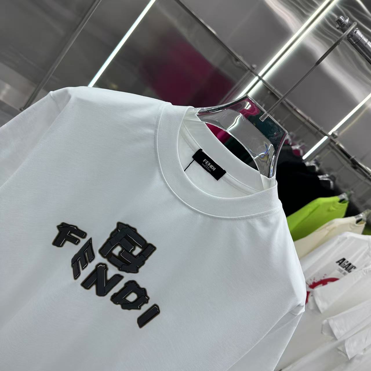 FENDI T-SHIRT