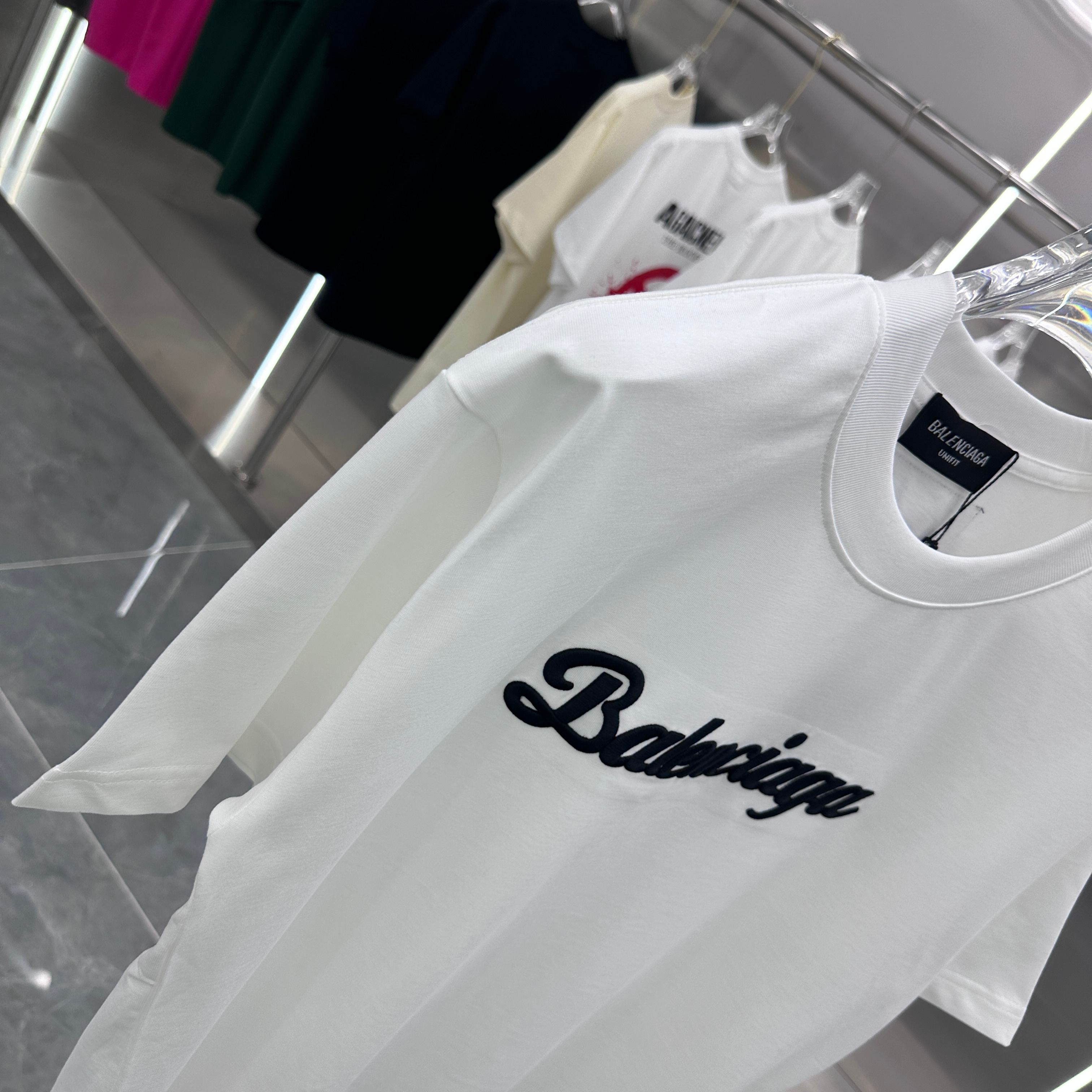 BALENCIAGA T-SHIRT