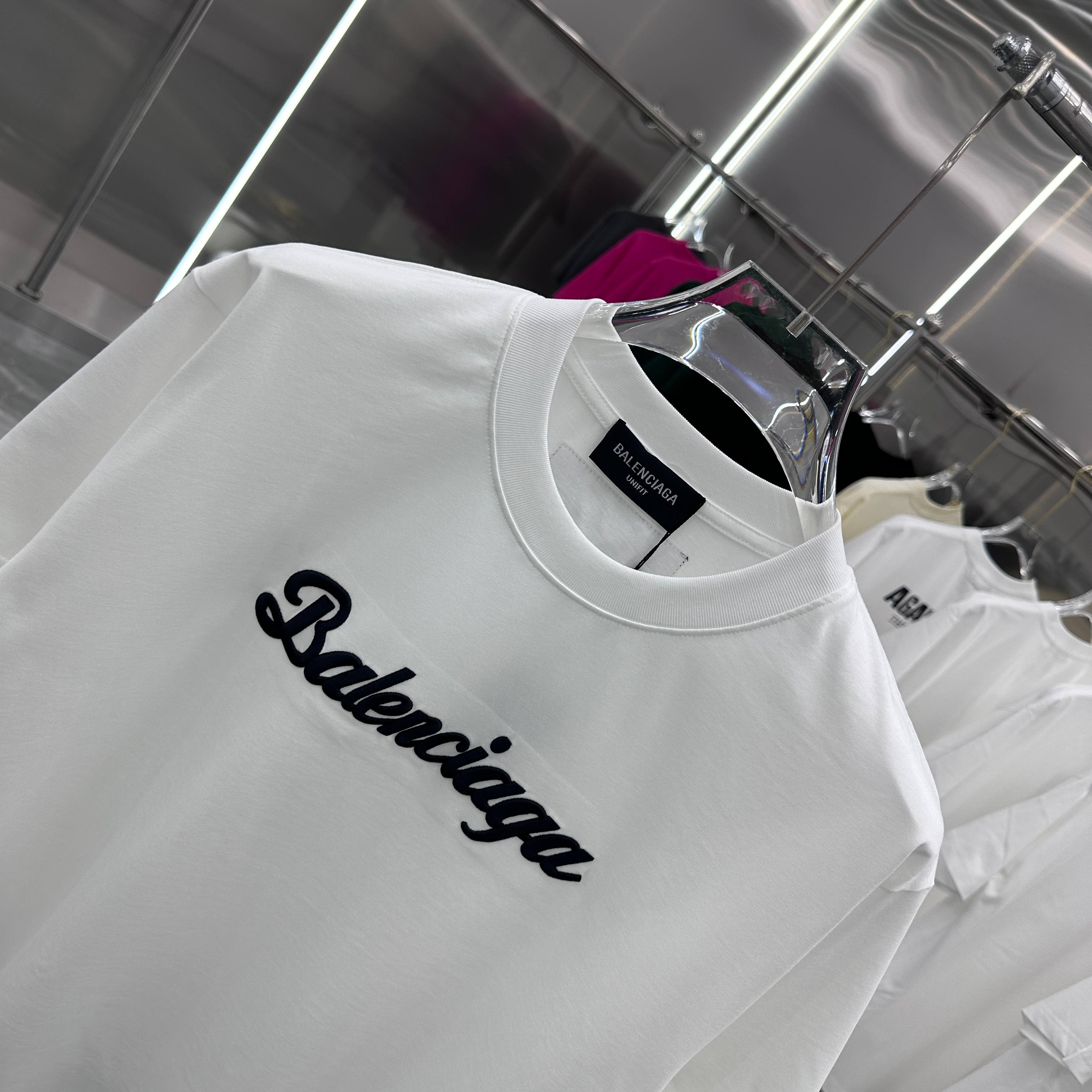 BALENCIAGA T-SHIRT