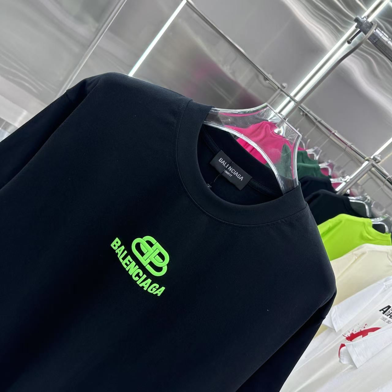 BALENCIAGA T-SHIRT