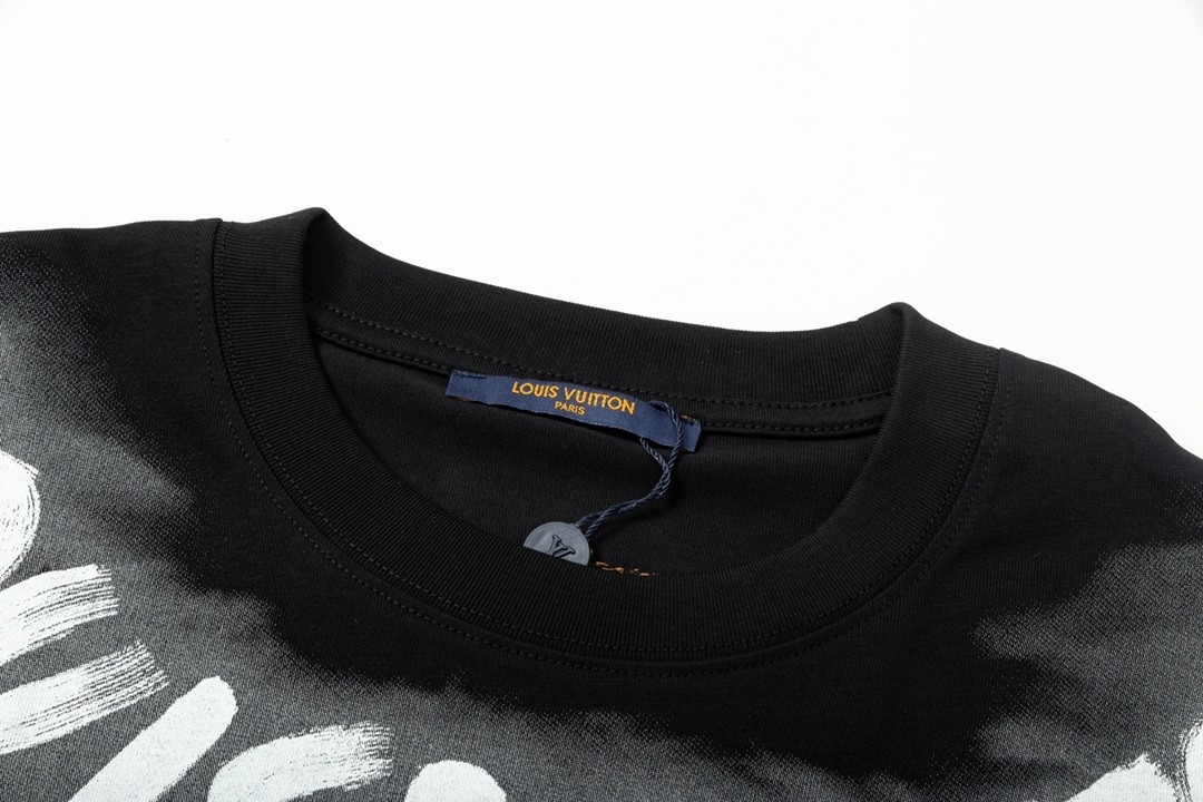 LV T-SHIRT