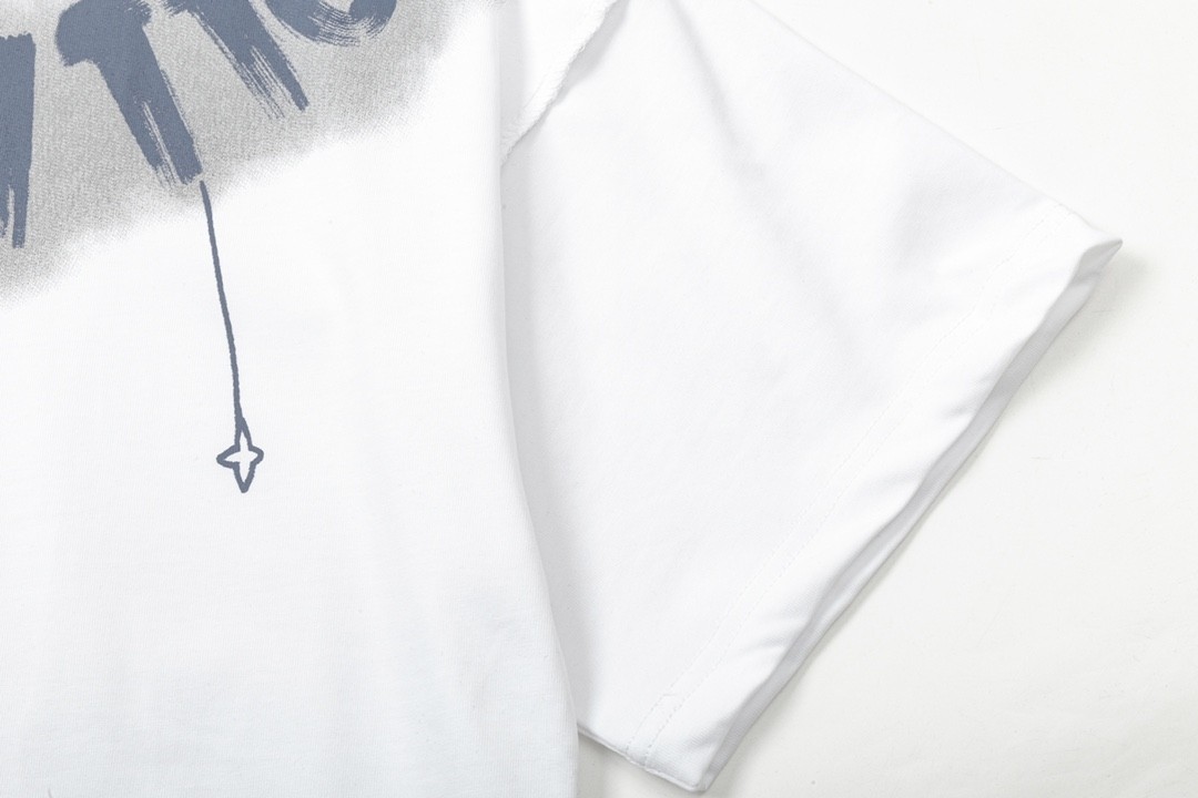 LV T-SHIRT