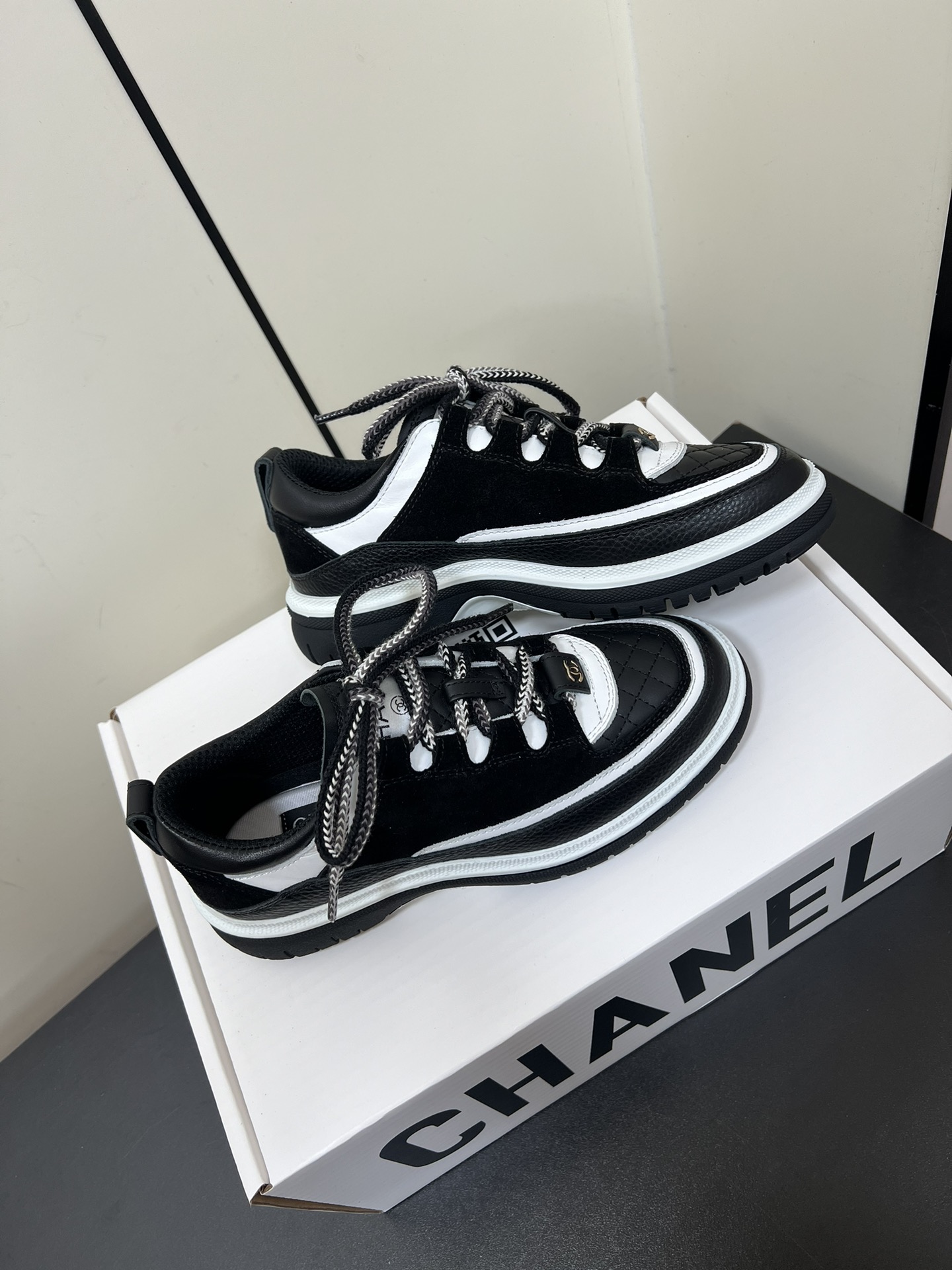 CHANEL SHOES 