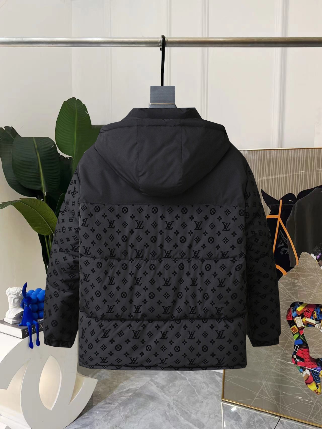 LV Coat