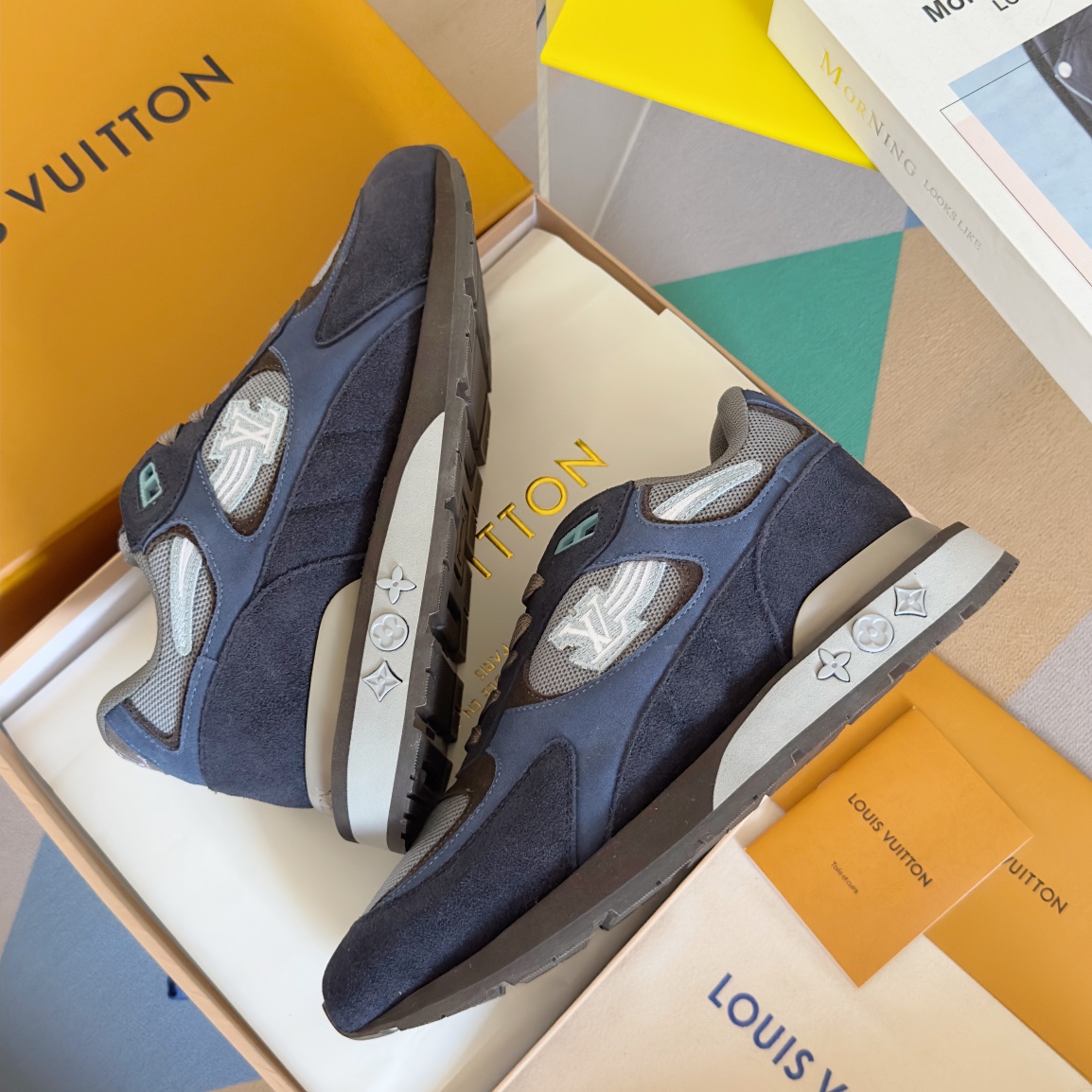 LV RUN AWAY