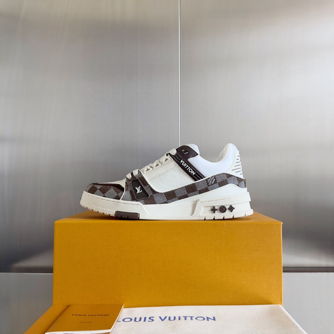 LOUIS VUITTON TRAINERS