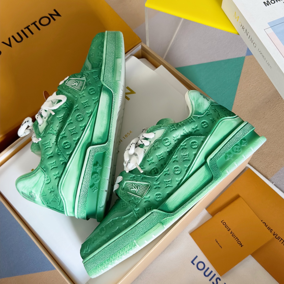 LOUIS VUITTON TRAINERS