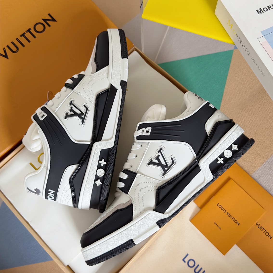 LOUIS VUITTON TRAINERS