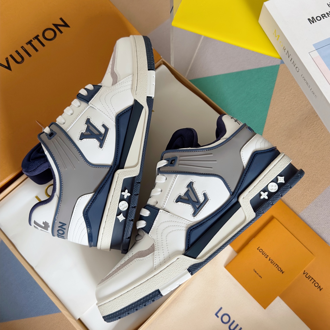 LOUIS VUITTON TRAINERS