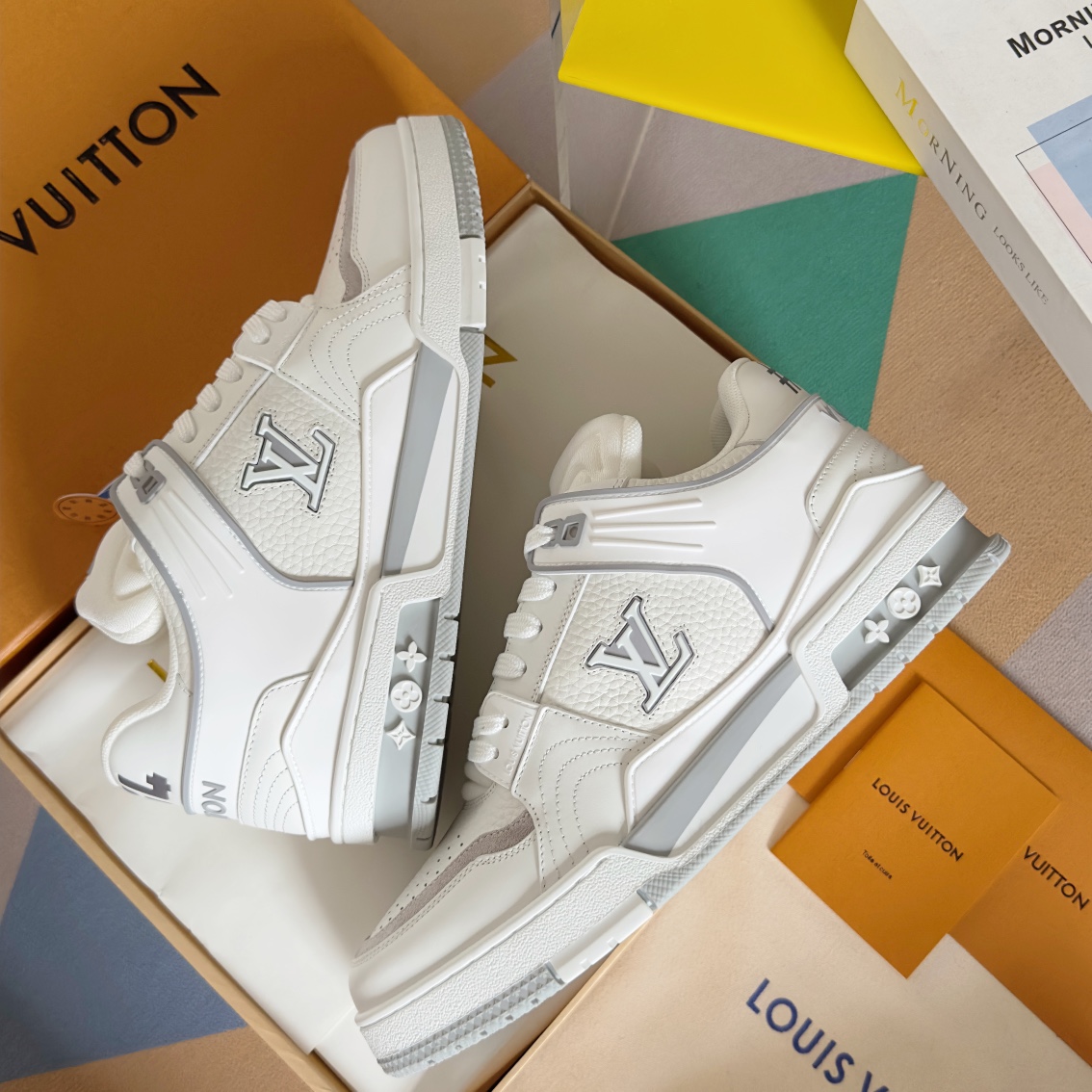 LOUIS VUITTON TRAINERS