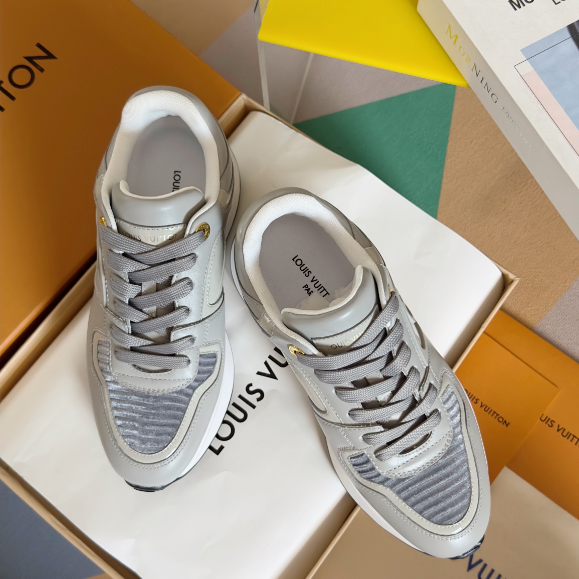LV RUN AWAY