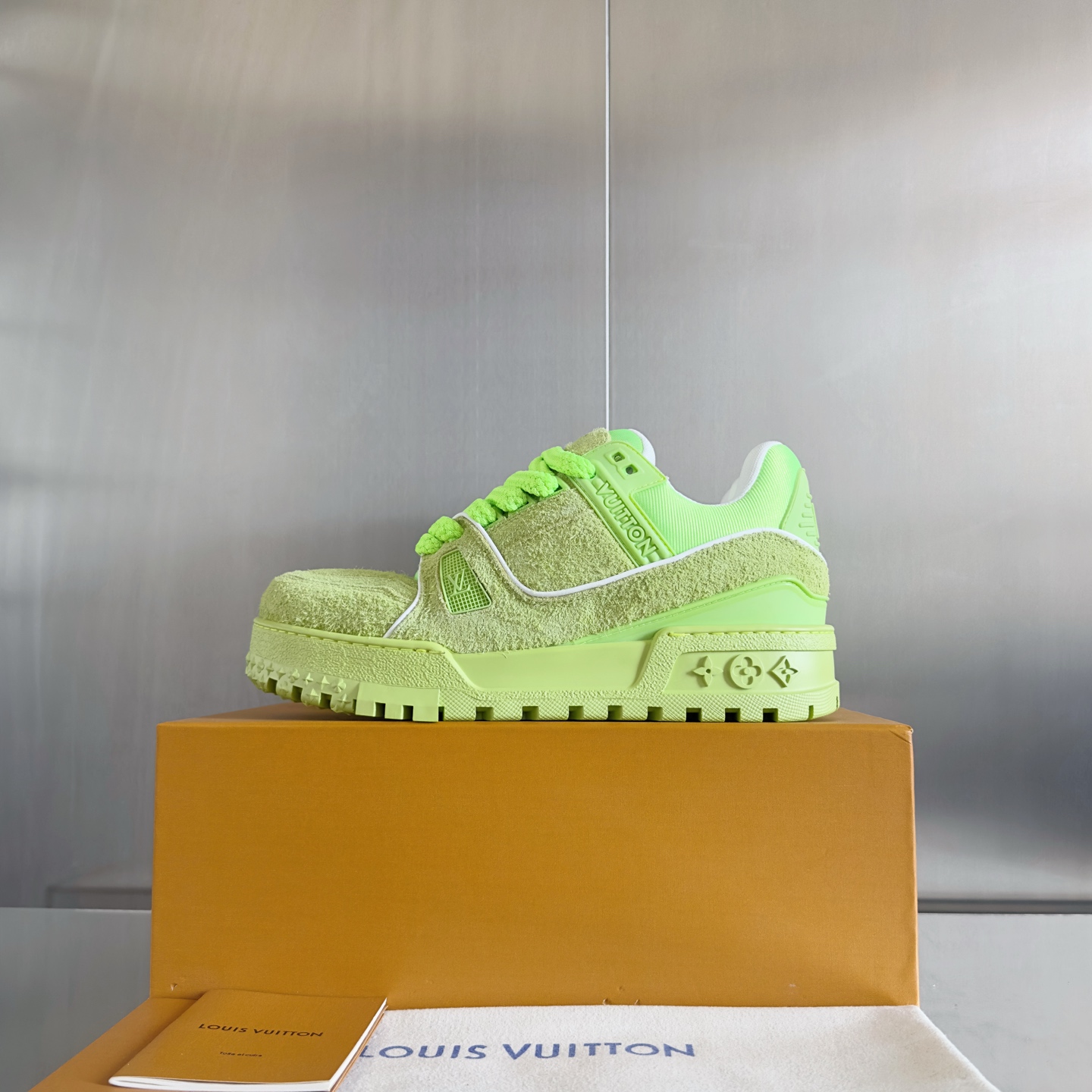 LOUIS VUITTON TRAINERS