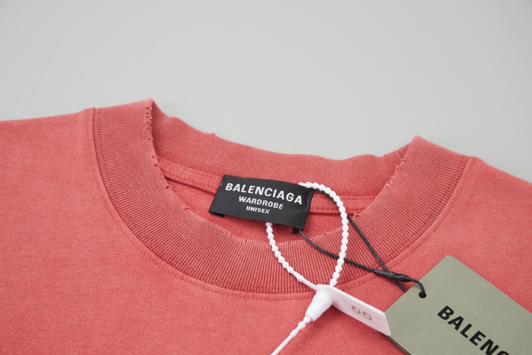 BALENCIAGA T-SHIRT