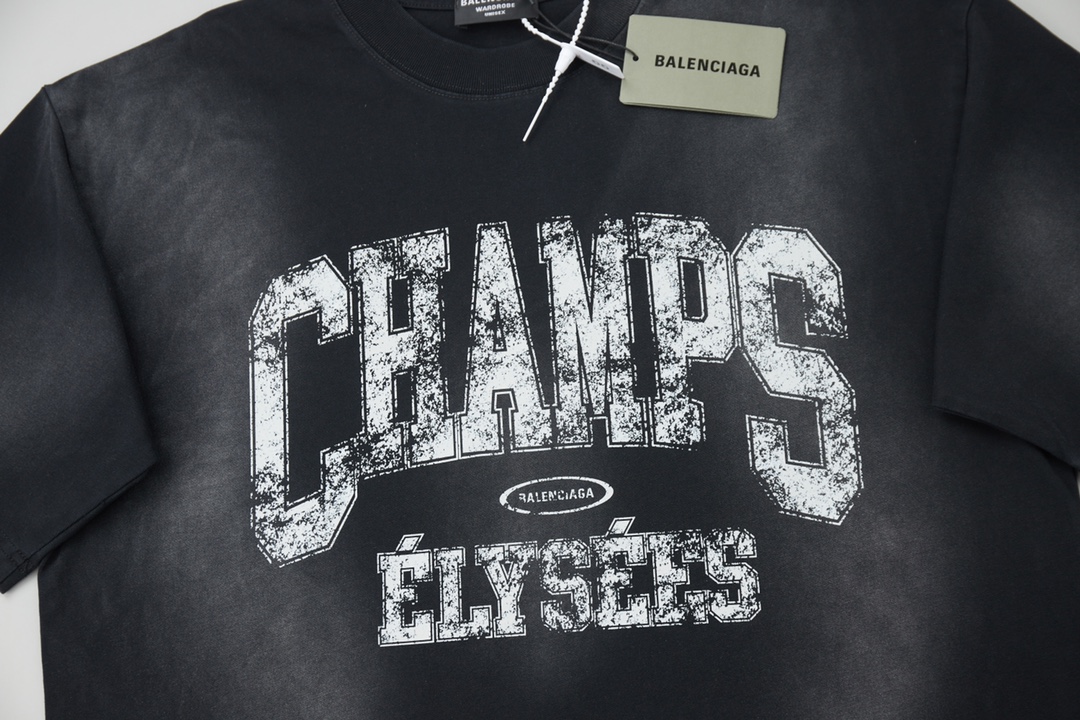 BALENCIAGA T-SHIRT
