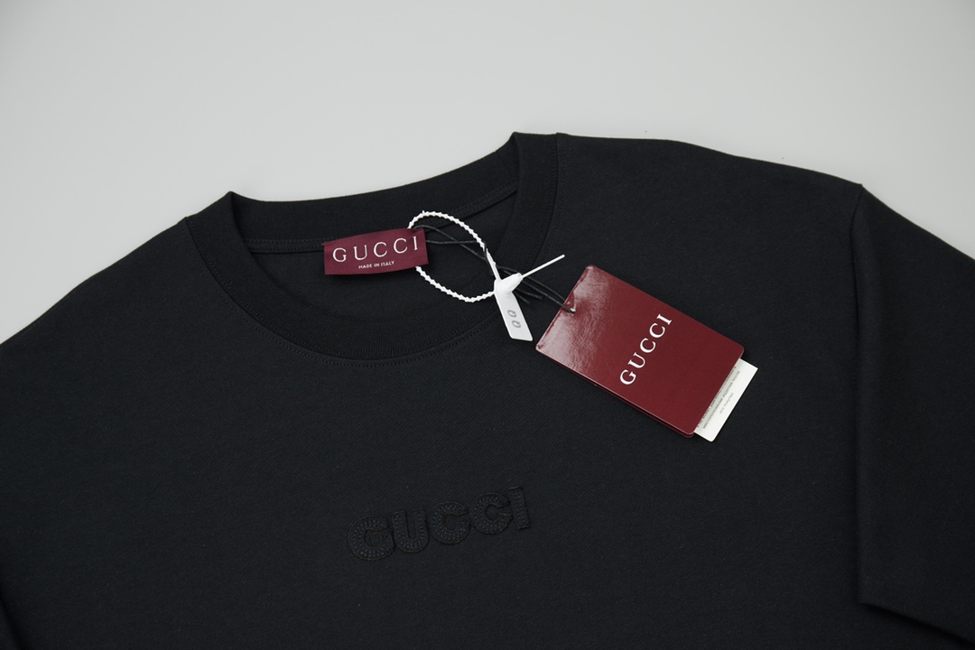 GUCCI T-SHIRT
