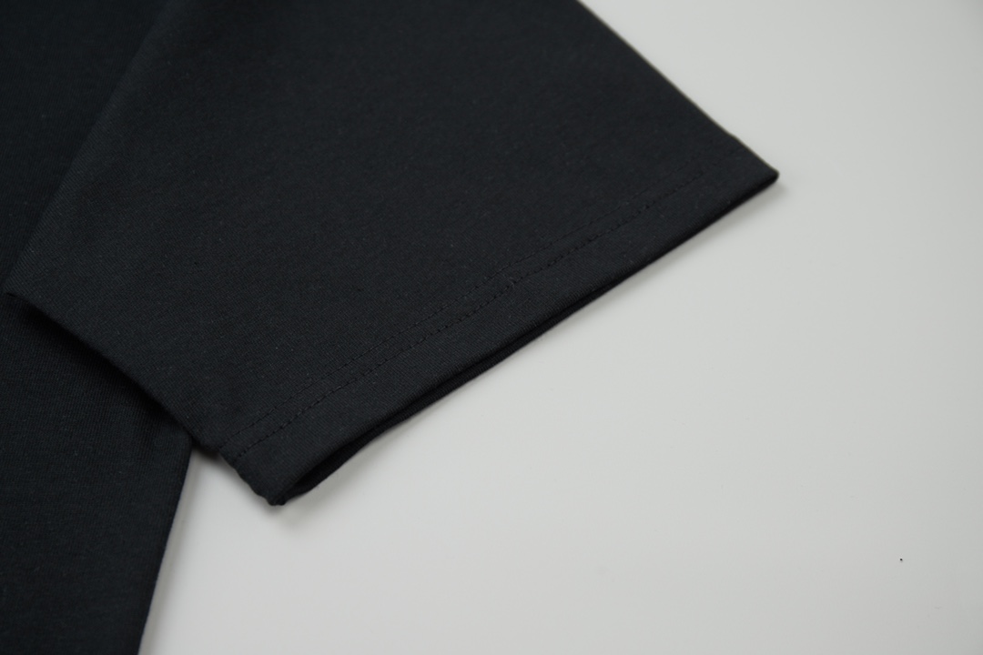 GUCCI T-SHIRT