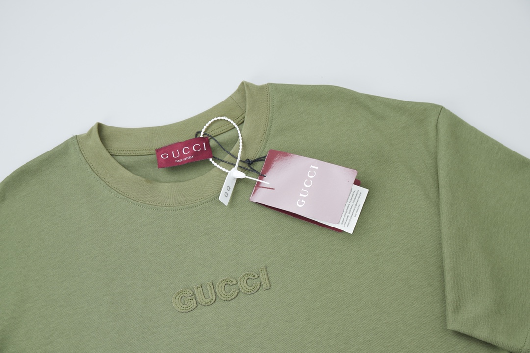 GUCCI T-SHIRT
