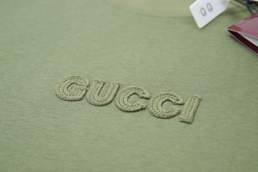 GUCCI T-SHIRT