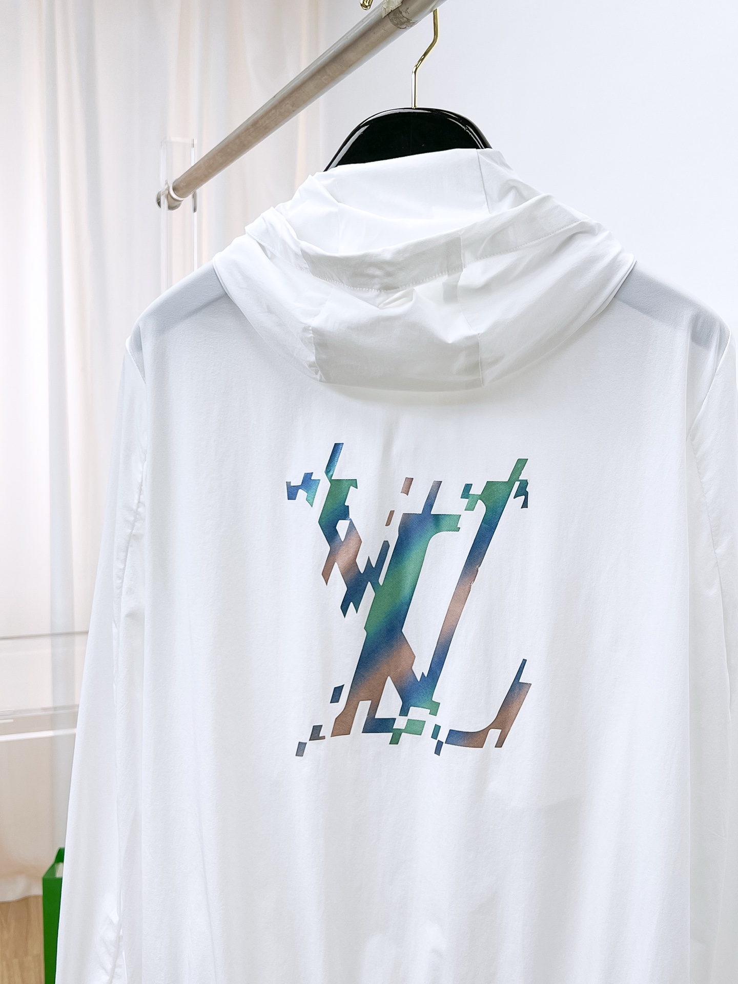 LV