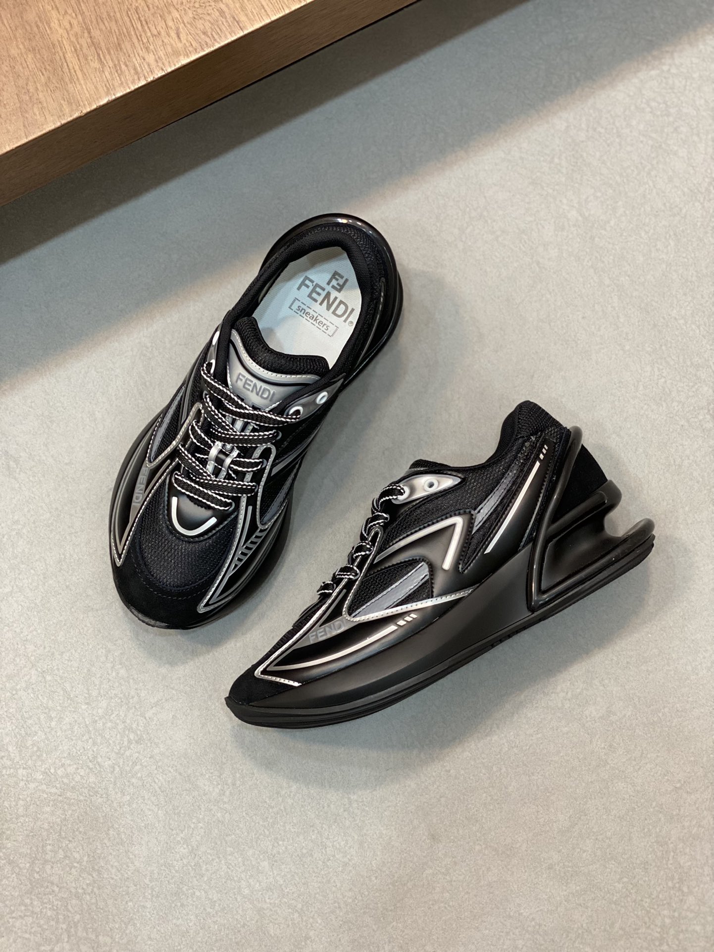 FENDI SHOES 