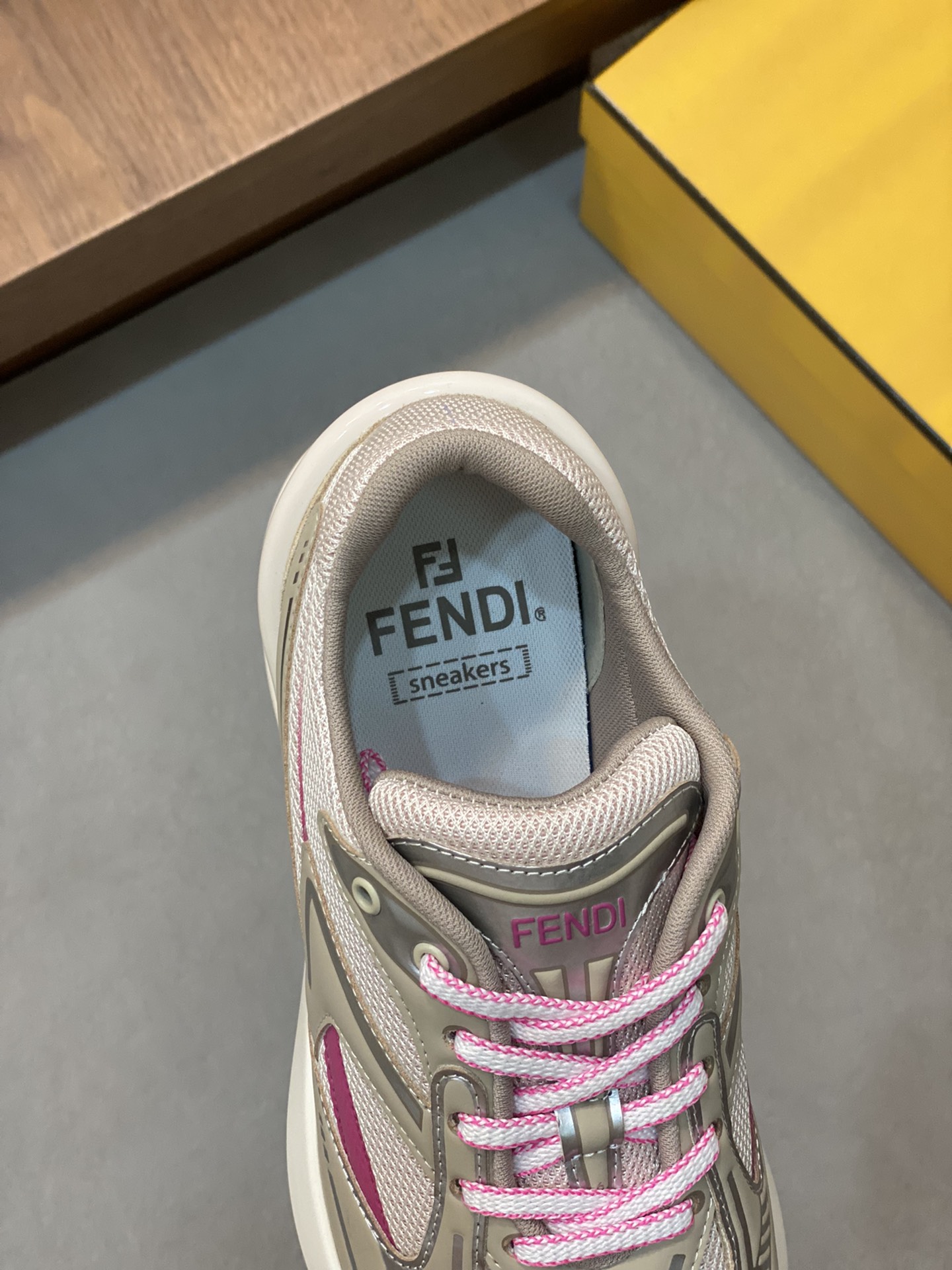 FENDI SHOES 