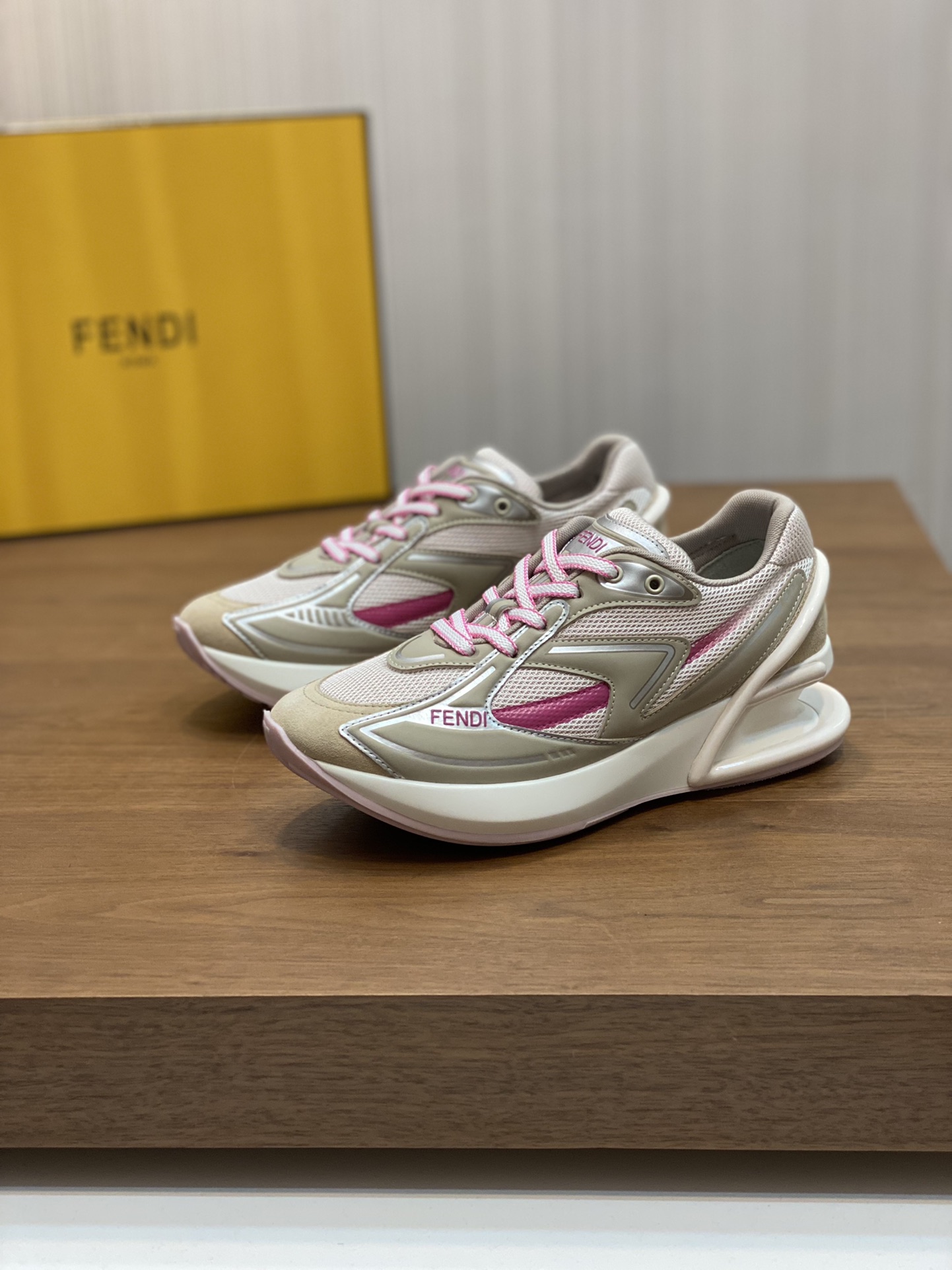 FENDI SHOES 