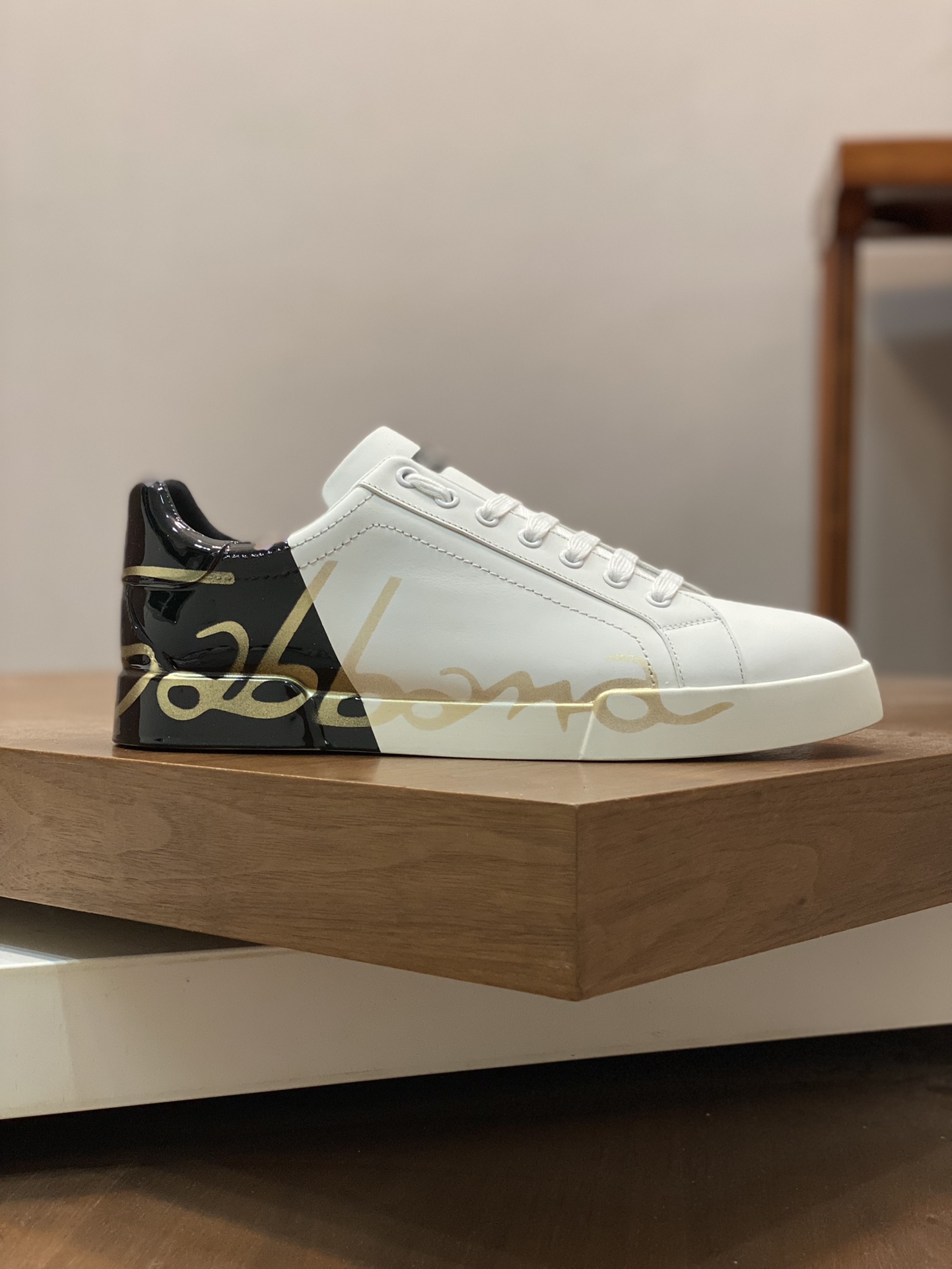 D&G SNEAKERS 