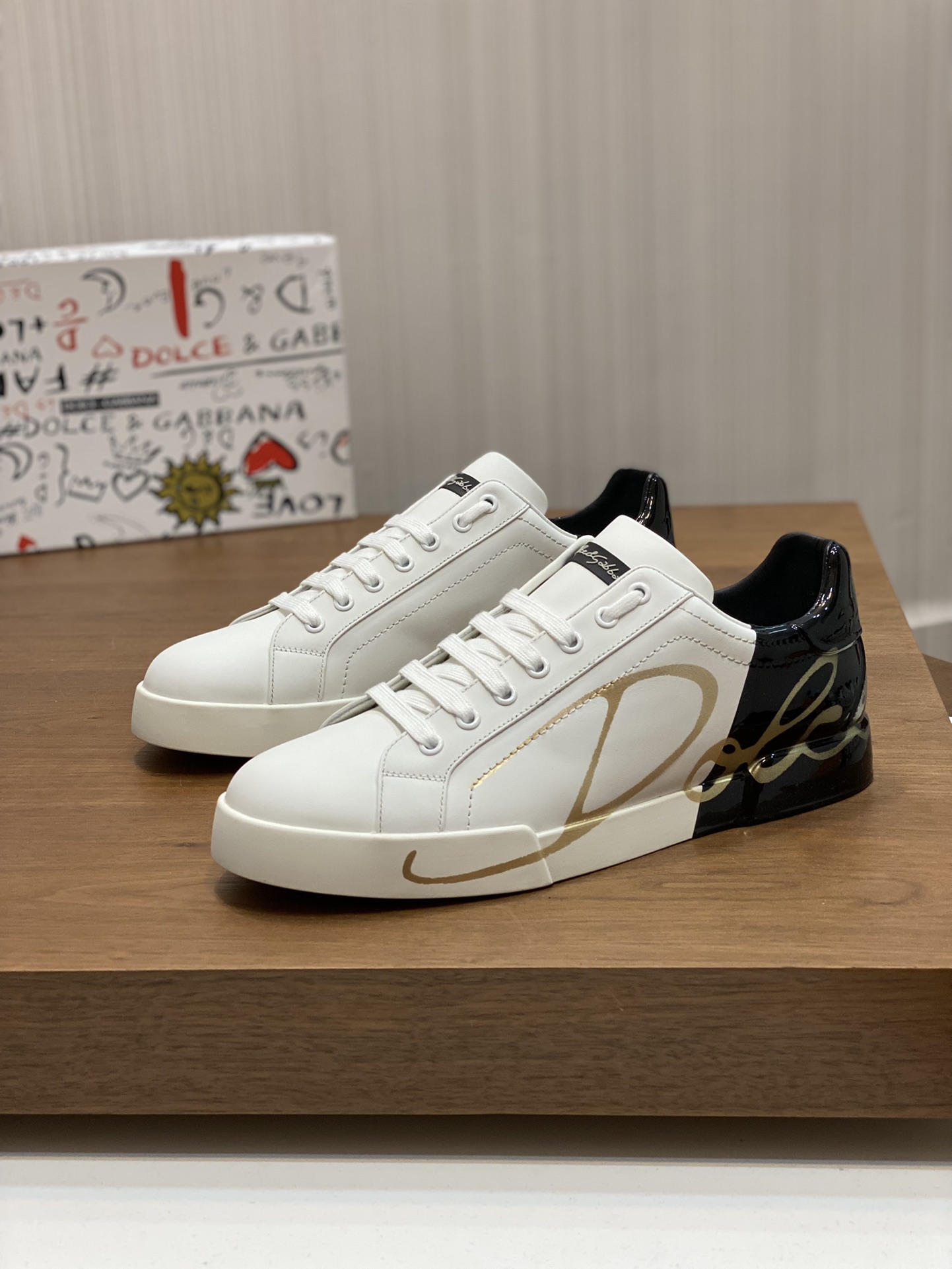 D&G SNEAKERS 