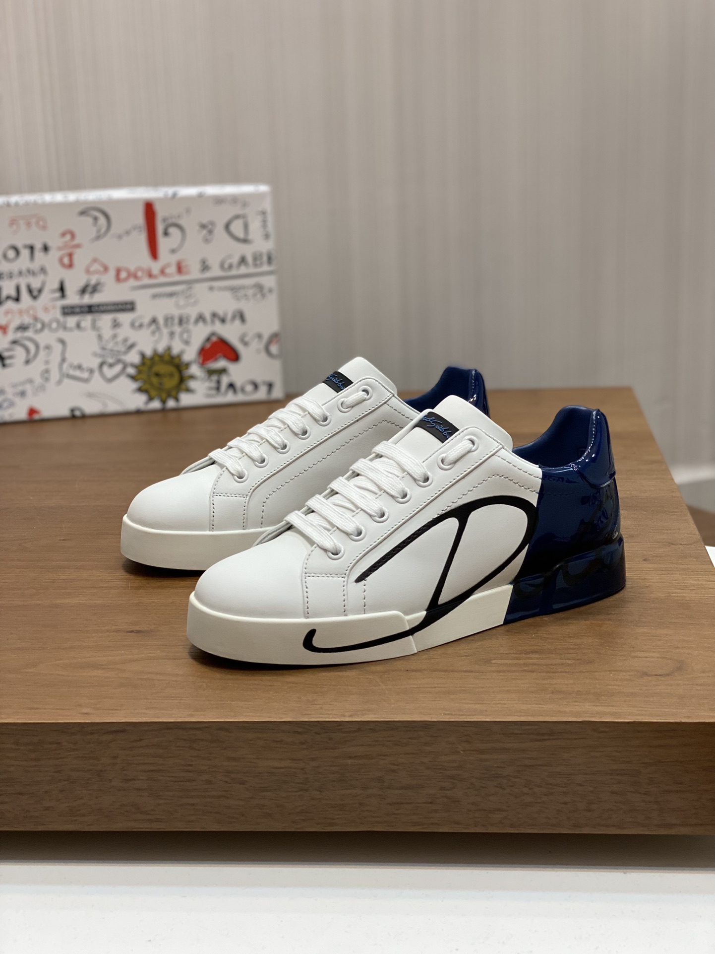 D&G SNEAKERS 