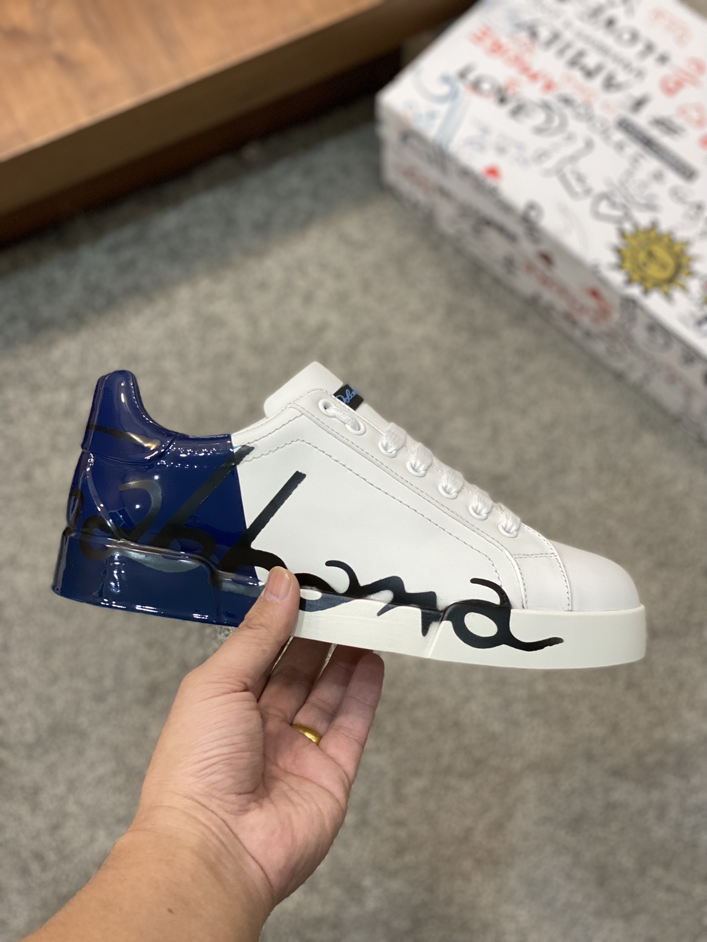 D&G SNEAKERS 