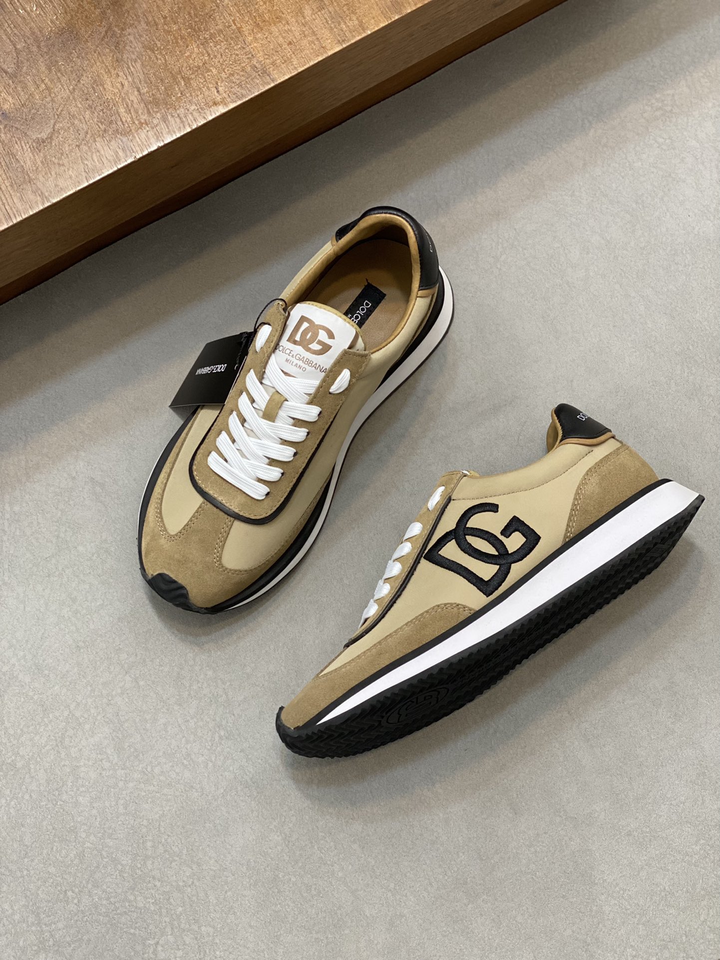 D&G SNEAKERS 