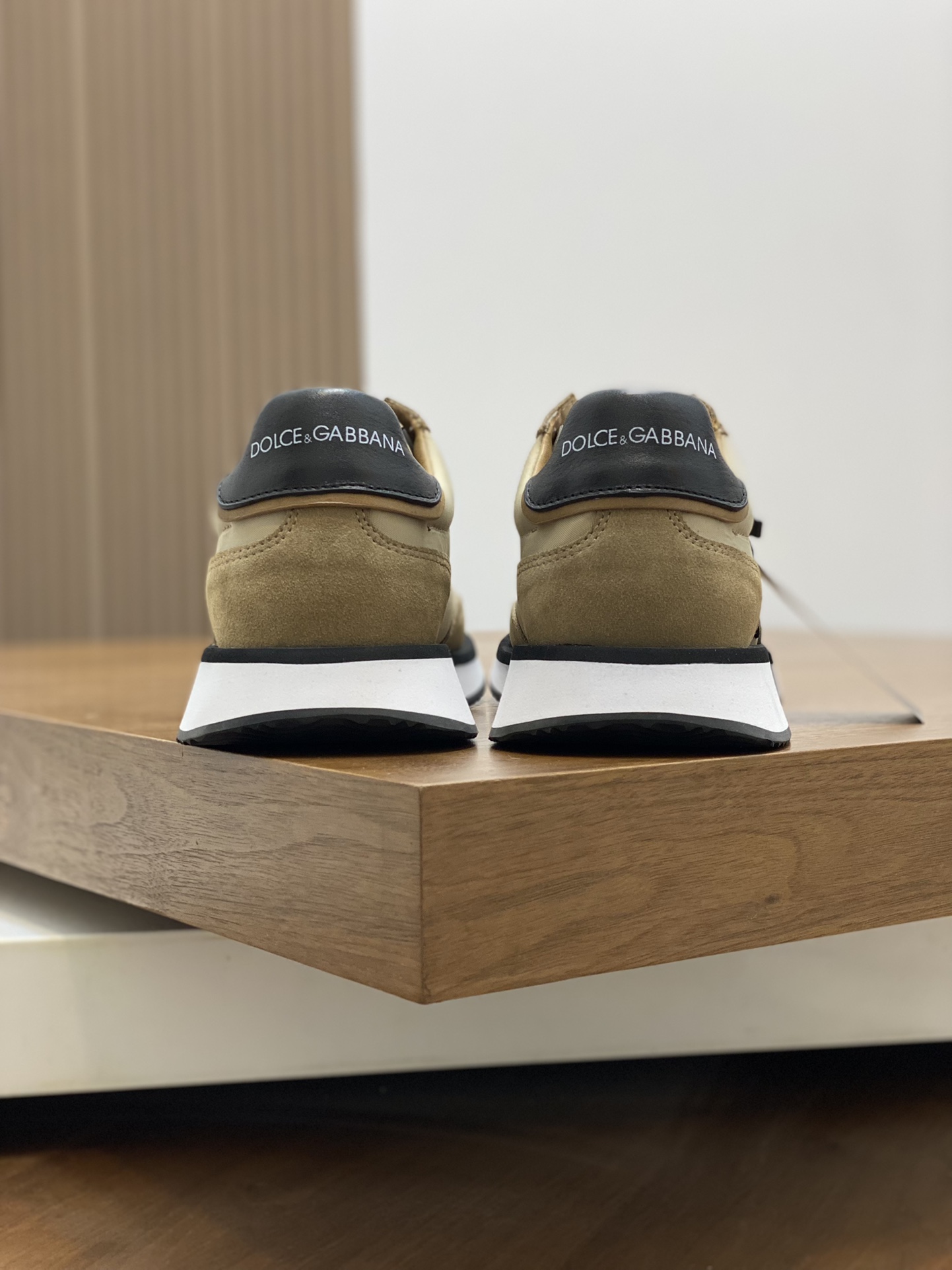 D&G SNEAKERS 