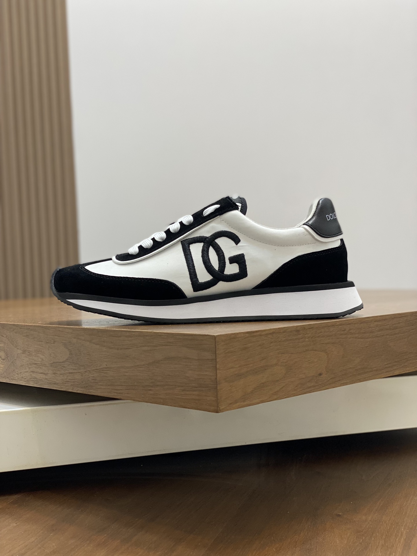 D&G SNEAKERS 