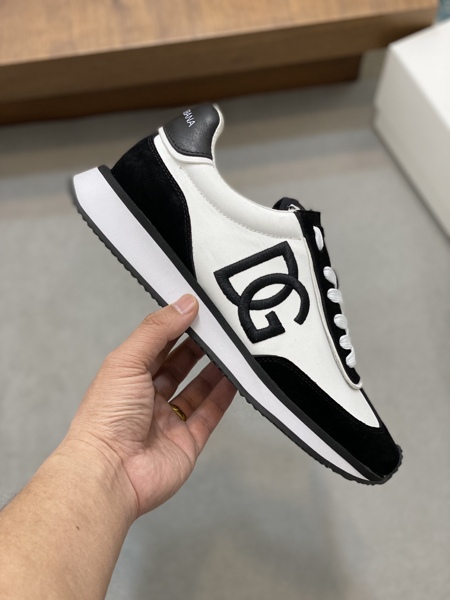 D&G SNEAKERS 