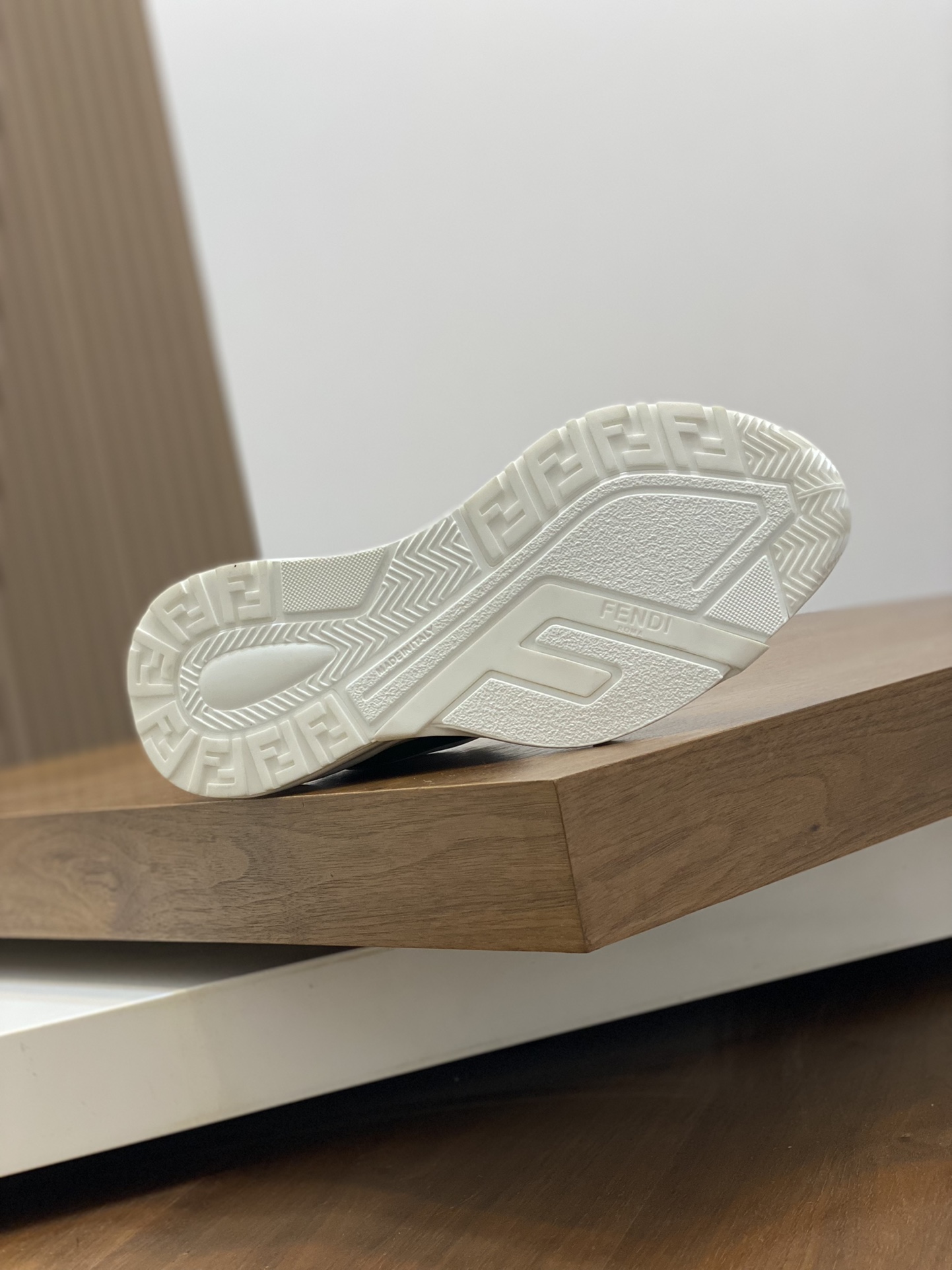 FENDI SHOES 