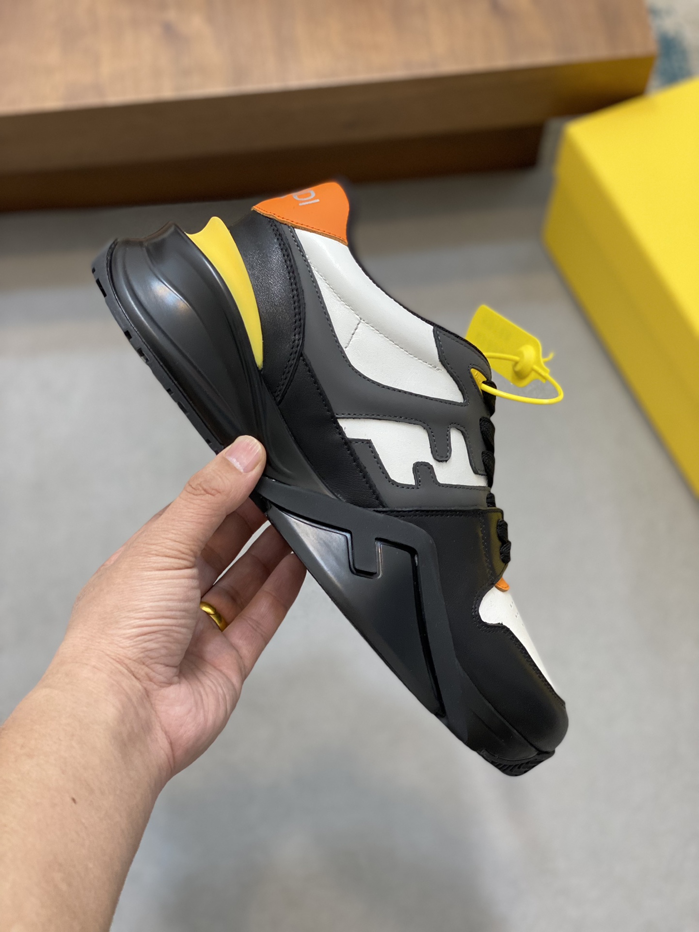 FENDI SHOES 