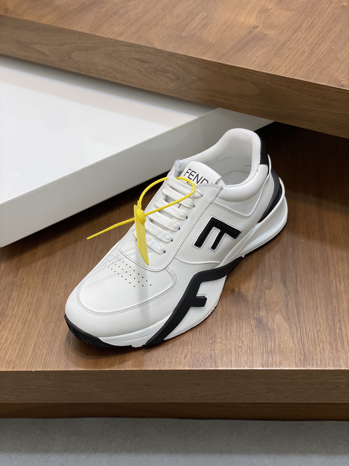 FENDI SHOES 