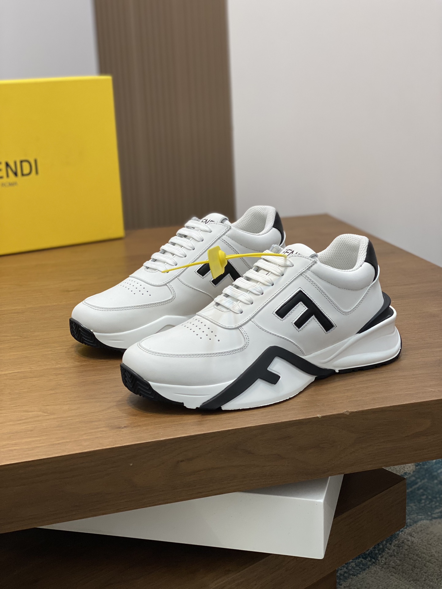 FENDI SHOES 